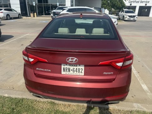 Used 2015 Hyundai Sonata Sport image 4