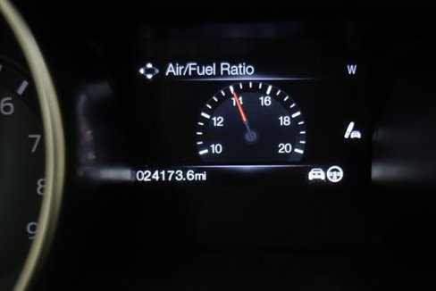 Used 2016 Ford Mustang Shelby GT350 w/ Technology Package image 82