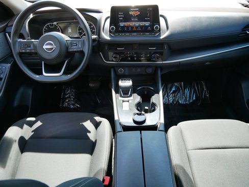 Used 2023 Nissan Rogue S image 10