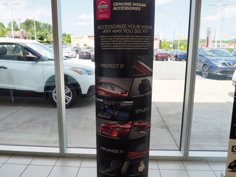 Used 2019 Jeep Compass Altitude image 32