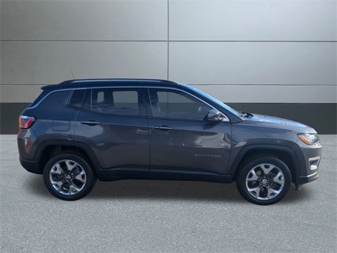 Used 2019 Jeep Compass Limited image 7