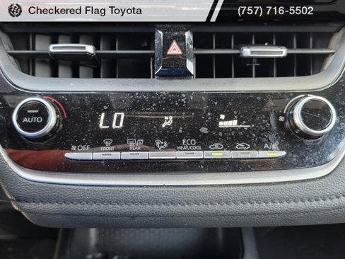 Used 2021 Toyota Corolla SE w/ Carpet Mat Package (TMS) image 18