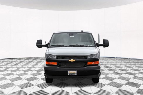 New 2025 Chevrolet Express 4500 Extended w/ Power Convenience Package image 10