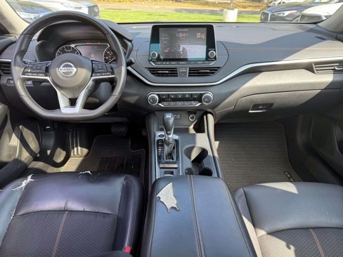 Certified 2020 Nissan Altima 2.5 SR w/ Premium Package image 11