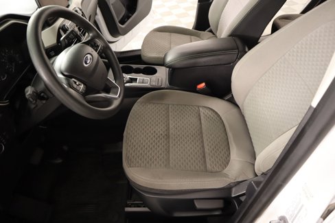 Used 2022 Ford Escape SE image 11