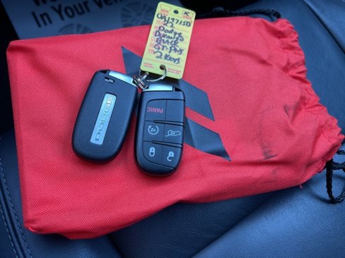Used 2022 Dodge Durango GT image 25