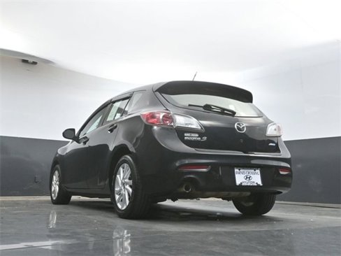 Used 2013 MAZDA MAZDA3 i Touring image 31