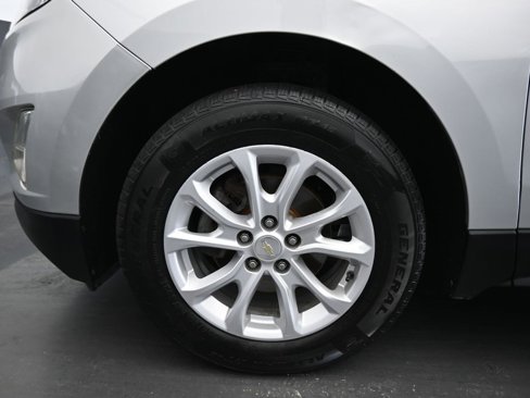 Used 2020 Chevrolet Equinox LS w/ LS Convenience Package image 47
