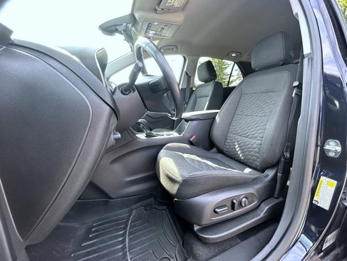 Used 2020 Chevrolet Equinox LT image 10