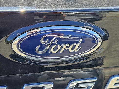 Used 2024 Ford Edge Titanium image 13