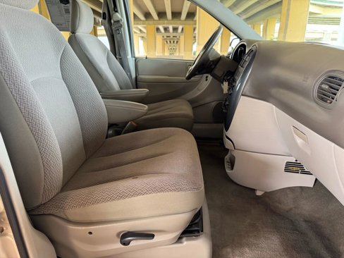 Used 2007 Dodge Grand Caravan SXT image 23