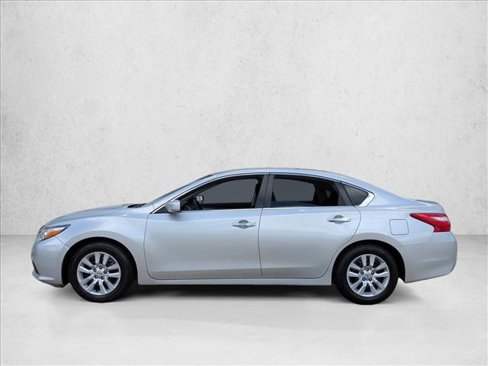 Used 2017 Nissan Altima 2.5 S image 9