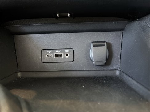Used 2022 Nissan Sentra SV image 24