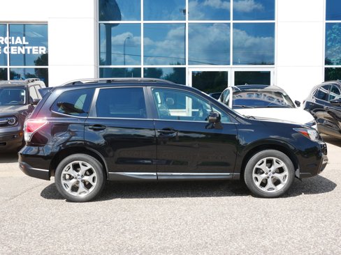 Used 2018 Subaru Forester 2.5i Touring image 2