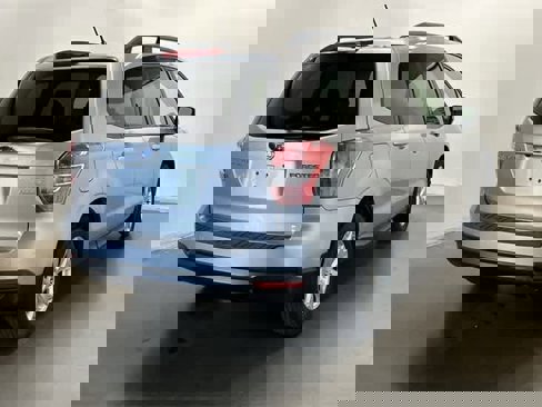 Used 2014 Subaru Forester 2.5i Premium w/ All-Weather Package image 30
