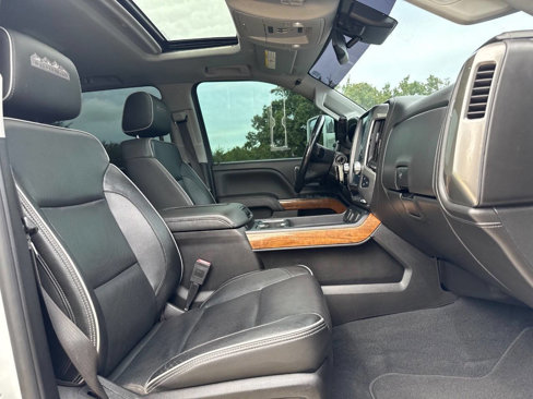 Used 2019 Chevrolet Silverado 2500 High Country w/ Duramax Plus Package image 20