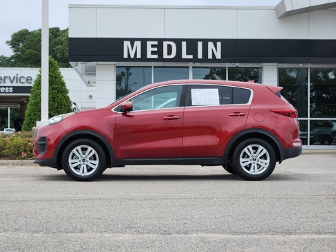 Used 2017 Kia Sportage LX image 4
