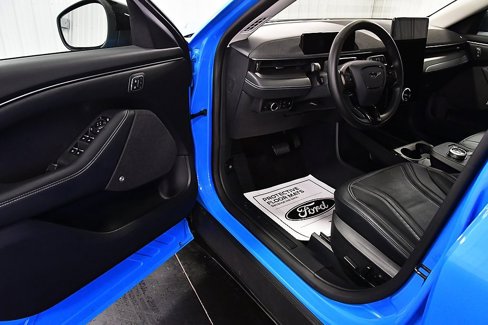 Used 2024 Ford Mustang Mach-E Premium image 16