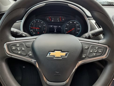 Used 2024 Chevrolet Malibu LT image 25