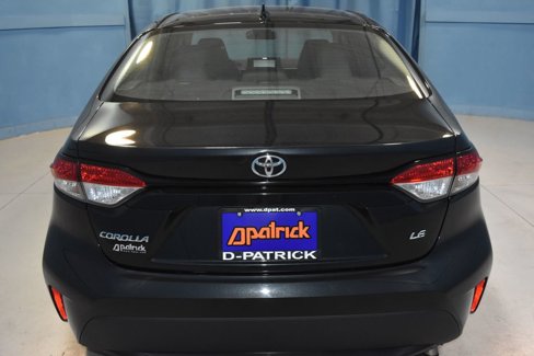 Used 2022 Toyota Corolla LE image 21