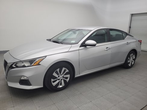 Used 2020 Nissan Altima 2.5 S image 2
