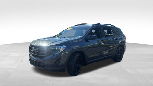 Used 2019 GMC Terrain SLE w/ Black Edition image 3