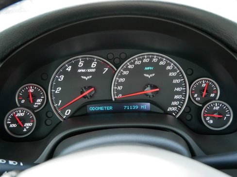 Used 2005 Chevrolet Corvette Coupe w/ Preferred Equipment Group image 28
