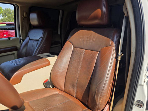 Used 2011 Ford F350 King Ranch w/ King Ranch w/Chrome Pkg image 21