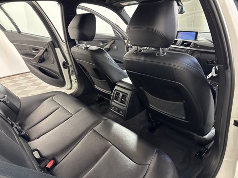 Used 2015 BMW 335i xDrive Sedan image 22