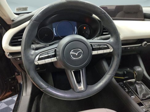 Used 2020 MAZDA MAZDA3 Sedan w/ Premium Package image 20