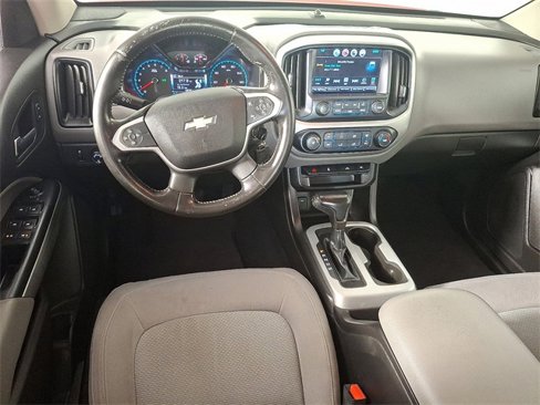 Used 2016 Chevrolet Colorado LT image 2