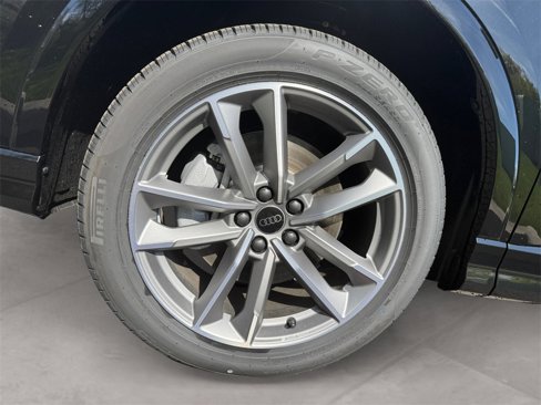 New 2025 Audi Q3 2.0T Premium image 14