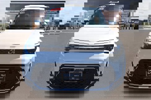 New 2025 Kia Soul LX w/ LX Technology Package image 8