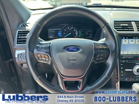 Used 2018 Ford Explorer Limited image 14