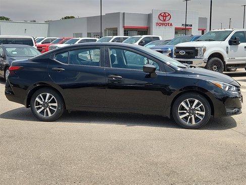 New 2024 Nissan Versa S w/ S Plus Package image 12