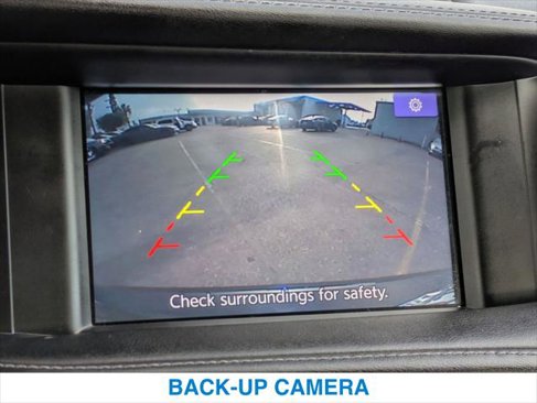 Used 2018 INFINITI QX30 image 18