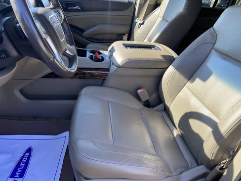 Used 2015 GMC Yukon XL SLT w/ Open Road Package image 23