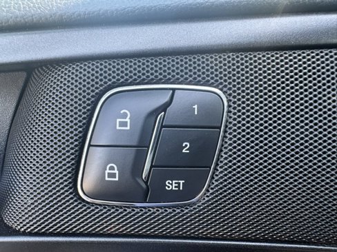 Used 2018 Ford Fusion Titanium image 26