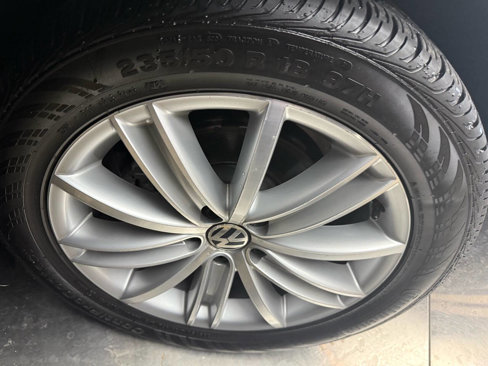 Used 2010 Volkswagen Tiguan SEL image 26