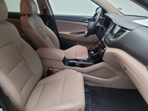 Used 2017 Hyundai Tucson SE Plus w/ Cargo Package image 21