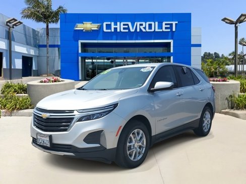 Used 2022 Chevrolet Equinox LT w/ LPO, Cargo Package image 2