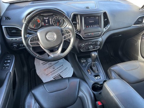 Used 2019 Jeep Cherokee Latitude Plus w/ Comfort/Convenience Group image 7