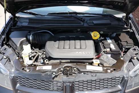 Used 2018 Dodge Grand Caravan GT image 48