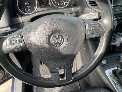 Used 2015 Volkswagen Tiguan SE image 15