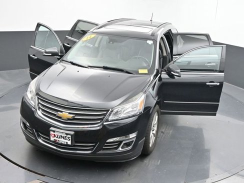 Used 2014 Chevrolet Traverse LTZ image 40