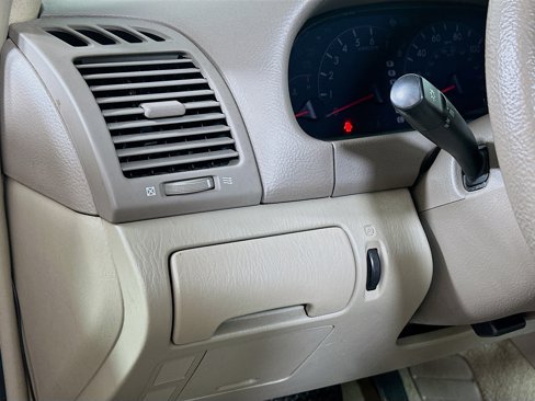 Used 2006 Toyota Camry LE image 10