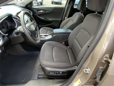 Used 2023 Chevrolet Malibu LT image 7