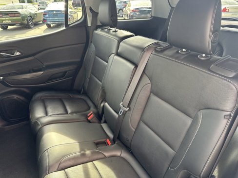 Used 2019 GMC Acadia SLT image 26
