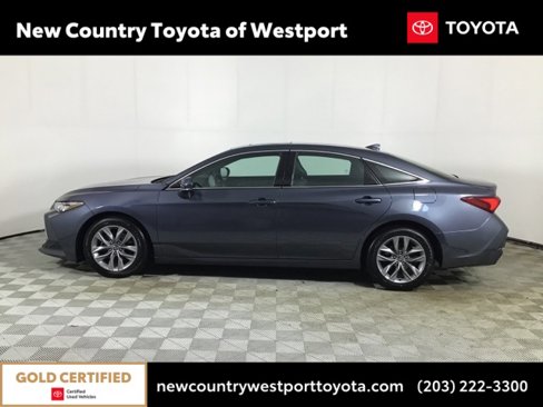 Certified 2020 Toyota Avalon XLE image 4