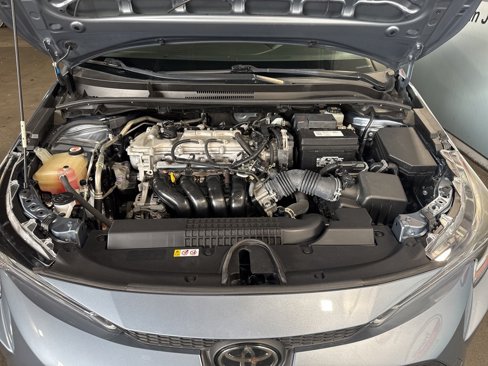 Used 2021 Toyota Corolla L image 42